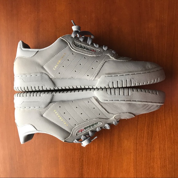 Adidas Yeezy Powerphase Calabasas Grey (Size 10) - Picture 4 of 9